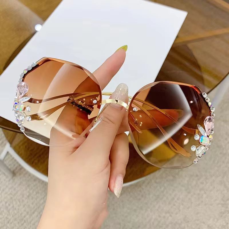 Luxury Fashion Rhinestone Sunglasses