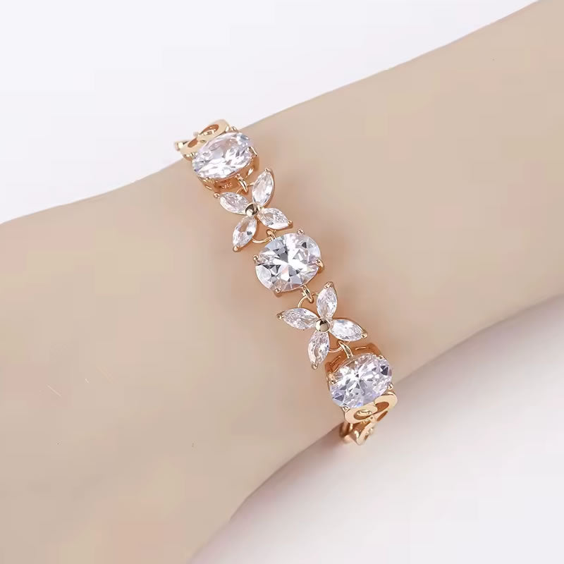 Sparkling Diamond Gold Bracelet