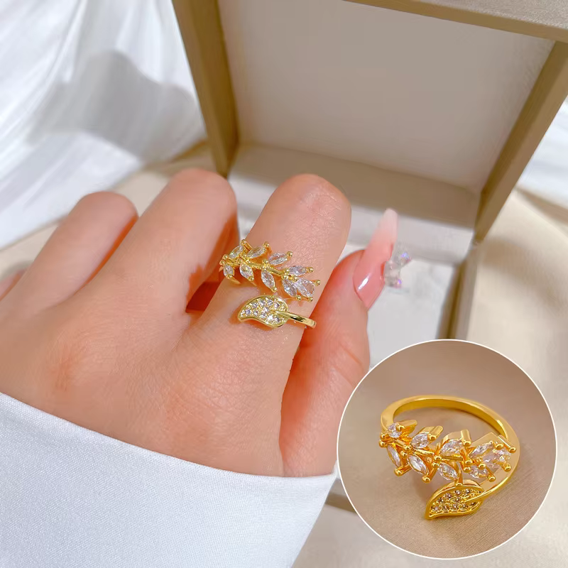 Adjustable Leaf Zircon Ring