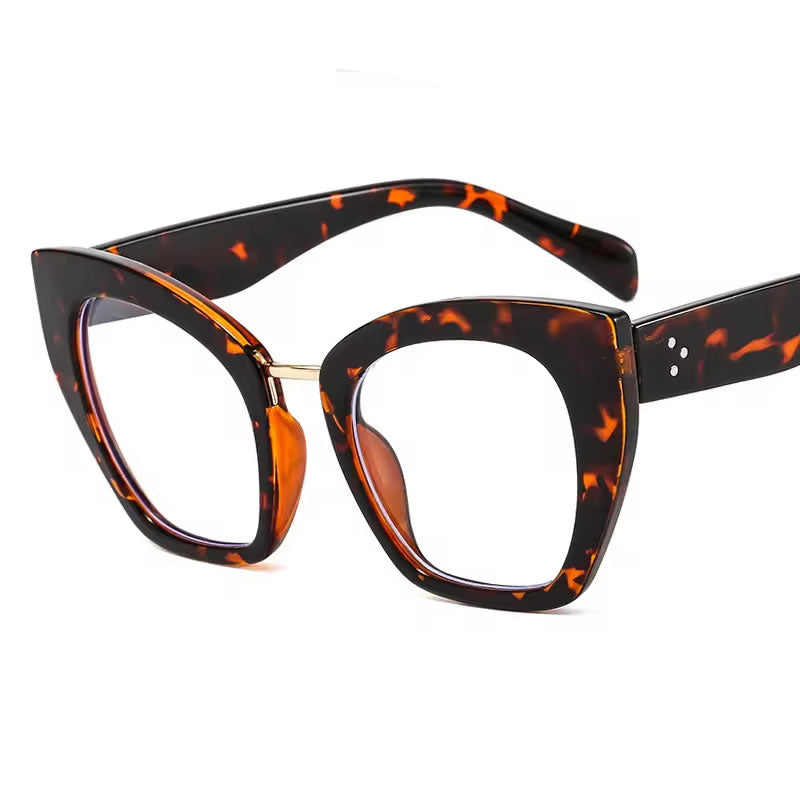 Oversized Cateye Glasses