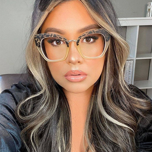 Oversized Cateye Glasses