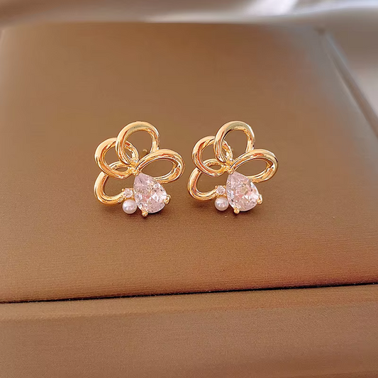 Elegant Zircon Flower Stud Earrings