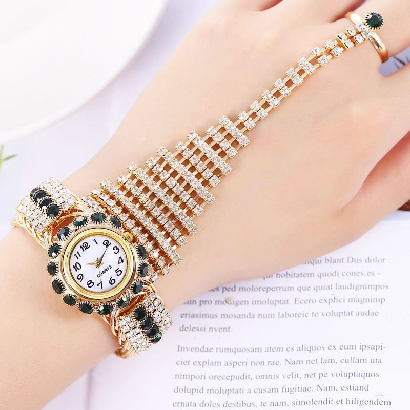 Luxurious Diamond Claw Chain Ring Watch