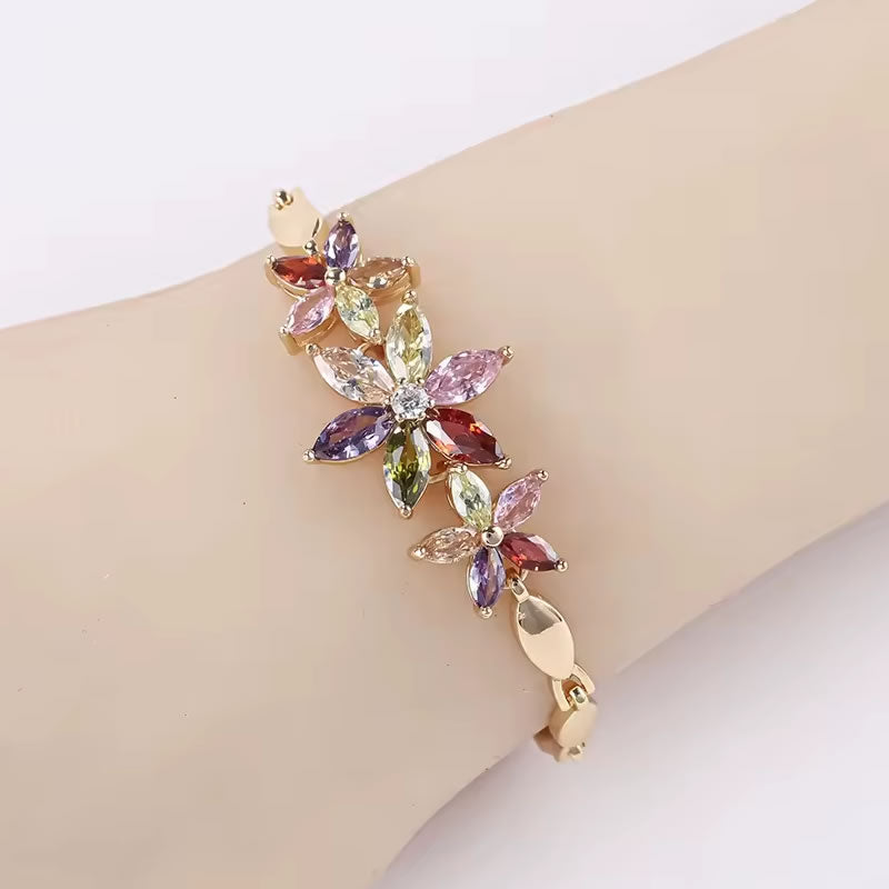 Sparkling Diamond Flower Bracelet
