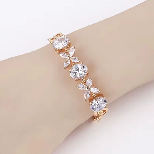 Sparkling Diamond Gold Bracelet